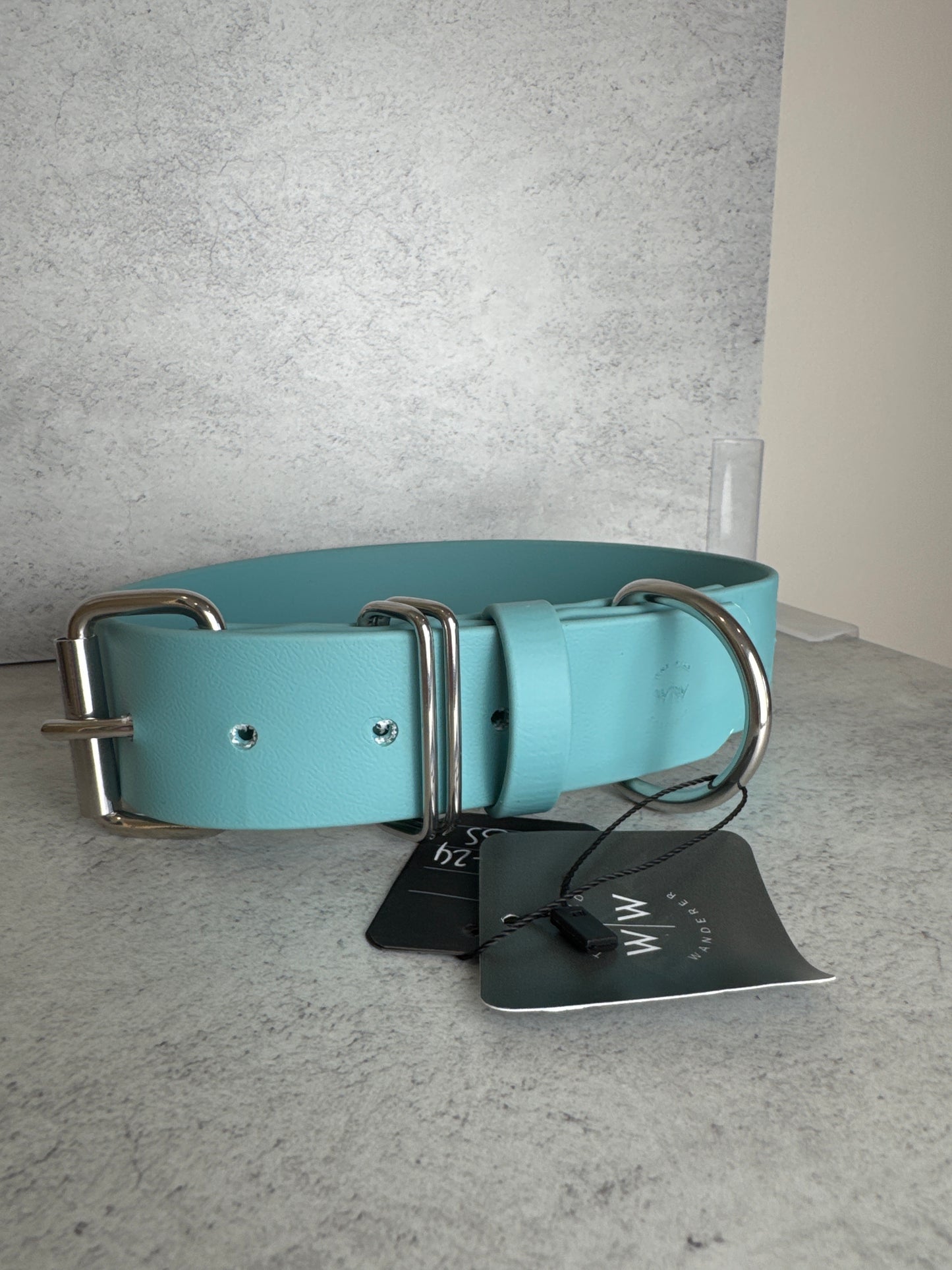 1.5 Nevis 20-24 Dusky Turquoise ( Nevis)