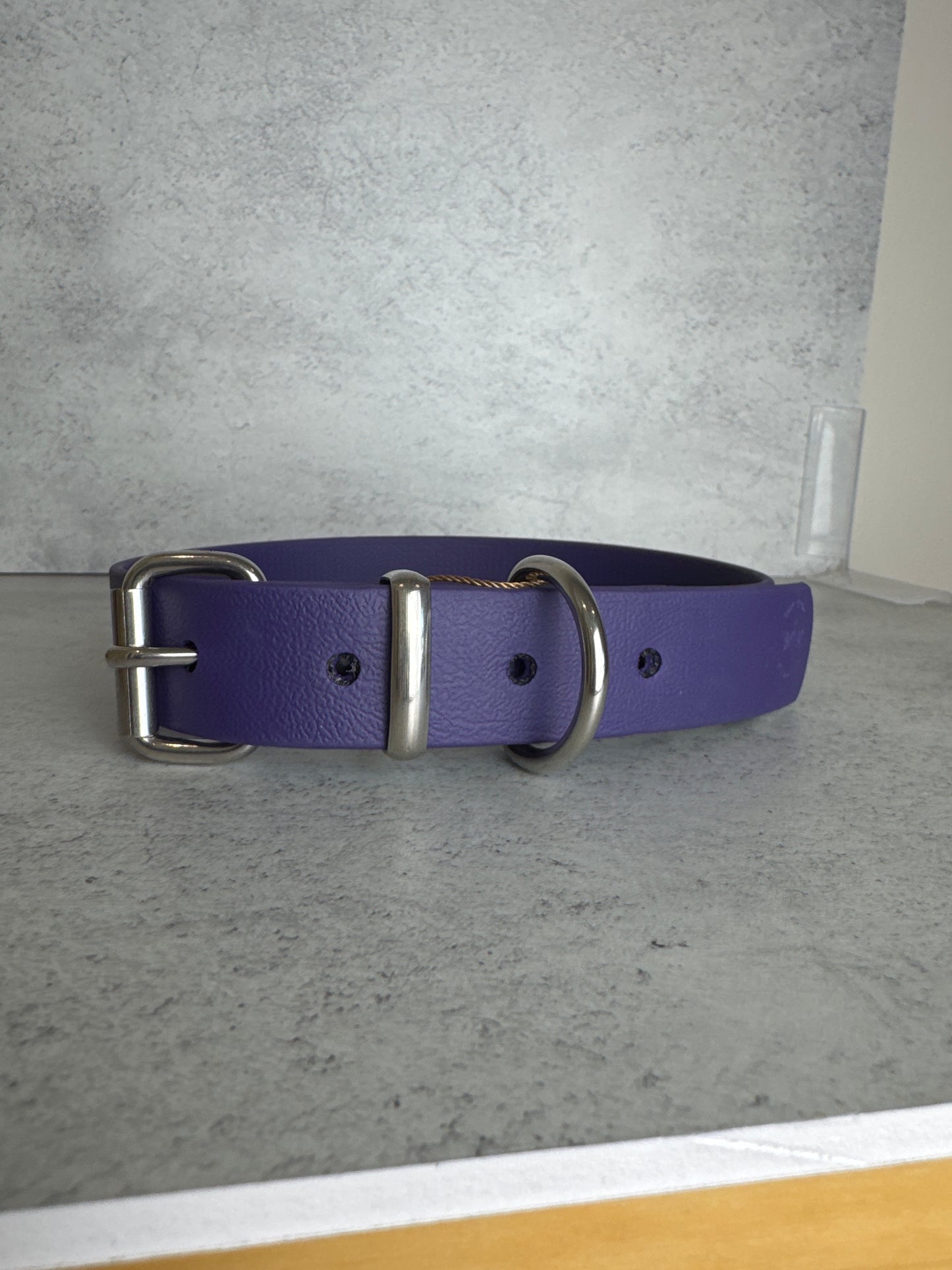 Violet Foil Nevis 1 inch. 16-19