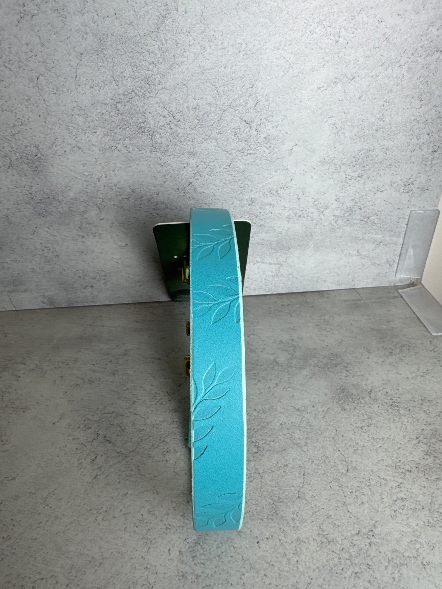 17-20 sky blue new leaf leather