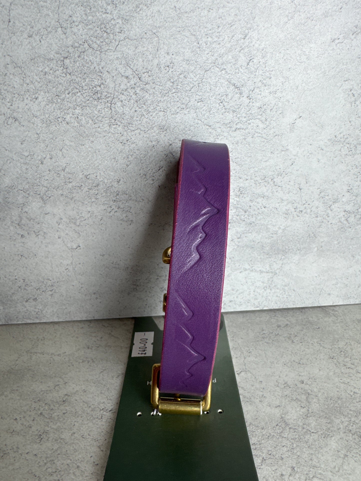 11-14 Nevis purple leather