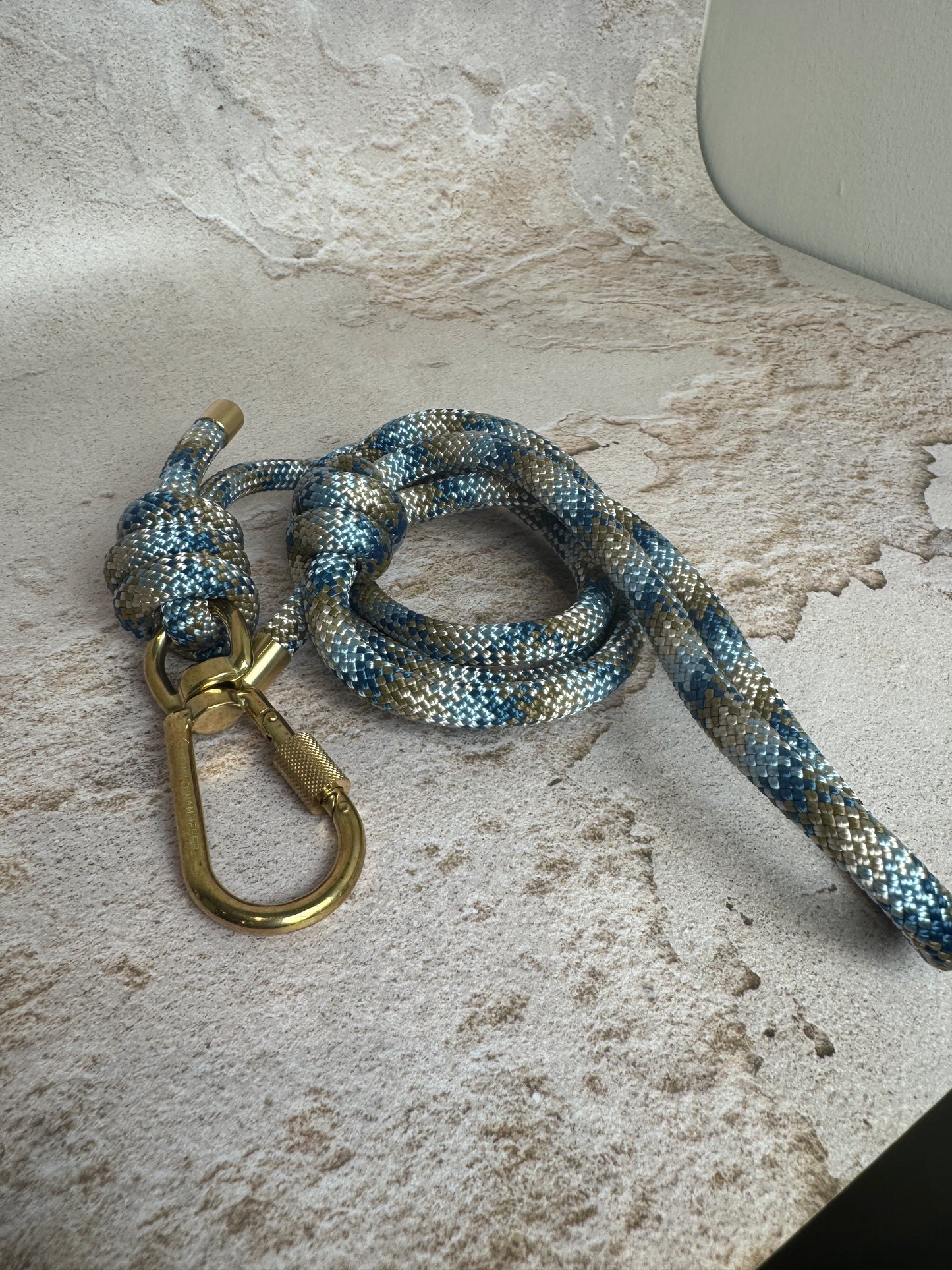 Knotted clip lead- 3.5ft